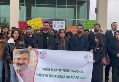 Diyarbakır’da öğrenciler Tahir Elçi’yi andı