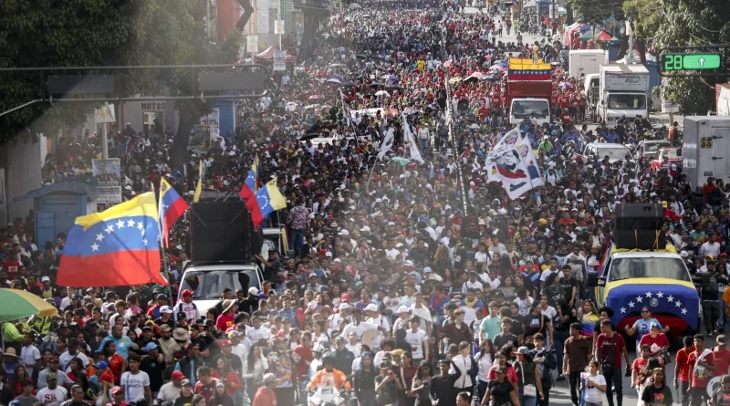 ABD EMPERYALİZMİ YENİLECEK, VENAZUELA HALKI KAZANACAK
